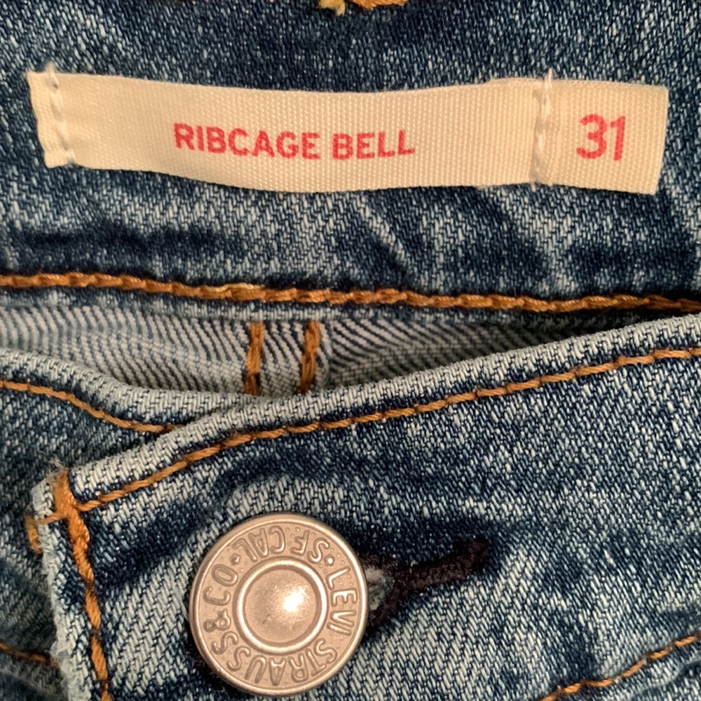 Levi Ribcage Jeans - Picture 4 of 6